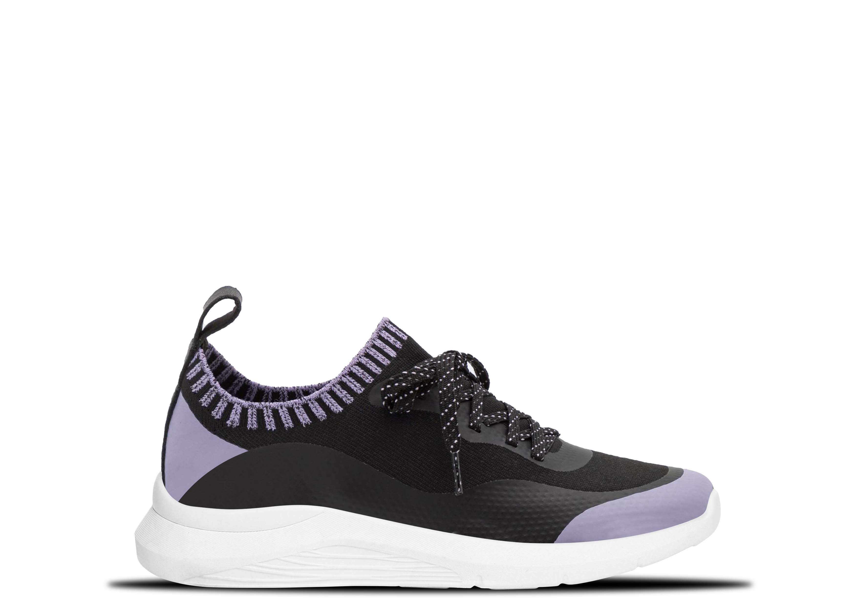 FLY KNIT SNEAKER 008